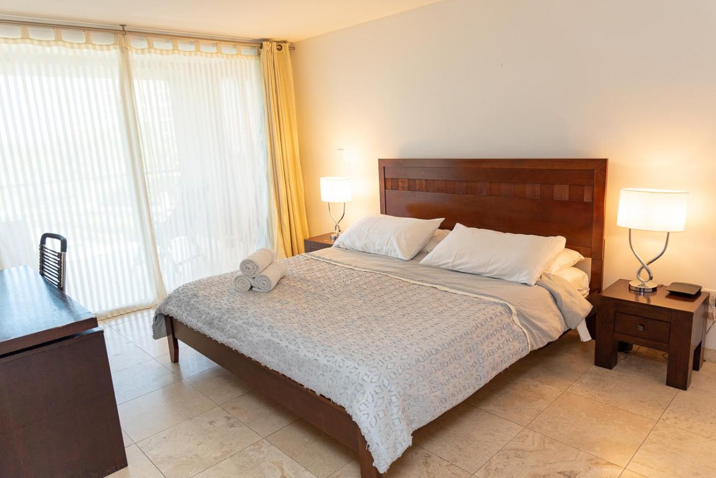 Star Oasis Condo Palm Beach ภายนอก รูปภาพ